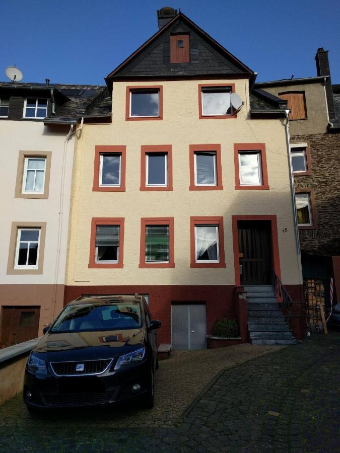 Monkey Factory - Mini Home-Stay Hostel Traben-Trarbach Esterno foto