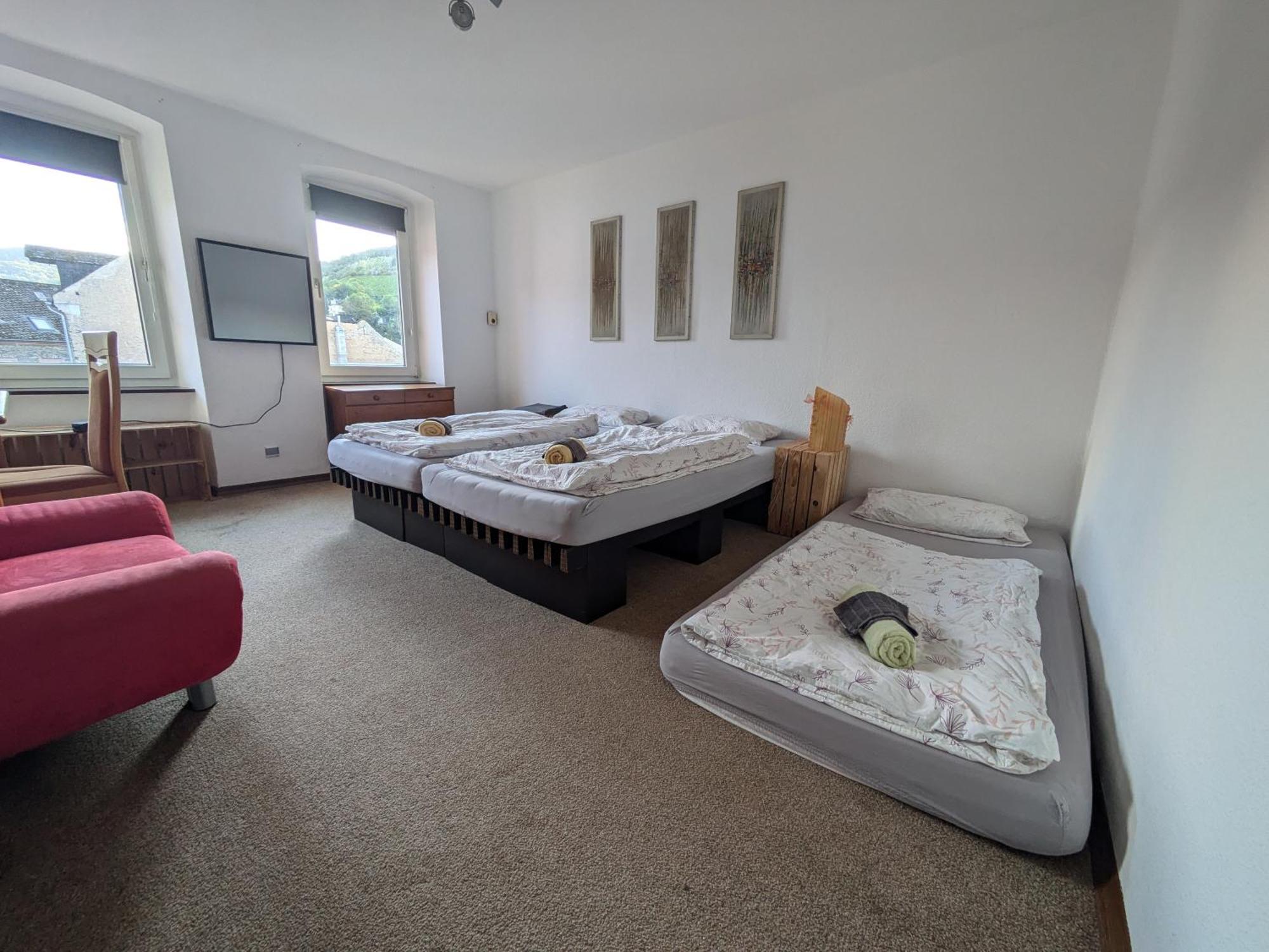 Monkey Factory - Mini Home-Stay Hostel Traben-Trarbach Camera foto